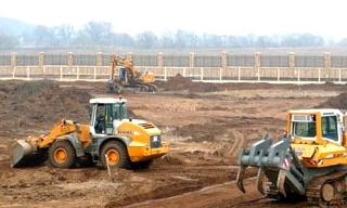 Планировка участка бульдозером в Сосновоборске от 947 руб. Цены за м2 - 2Землекопа-Ссб