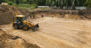 Разработка котлована Сосновоборск, цена от 316 руб./м3.